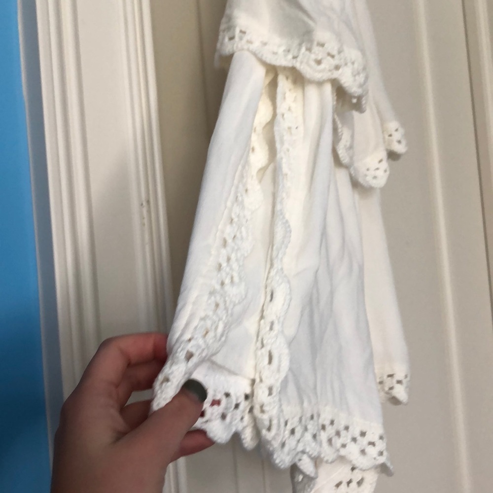 White Romper! - Picture 2 of 3